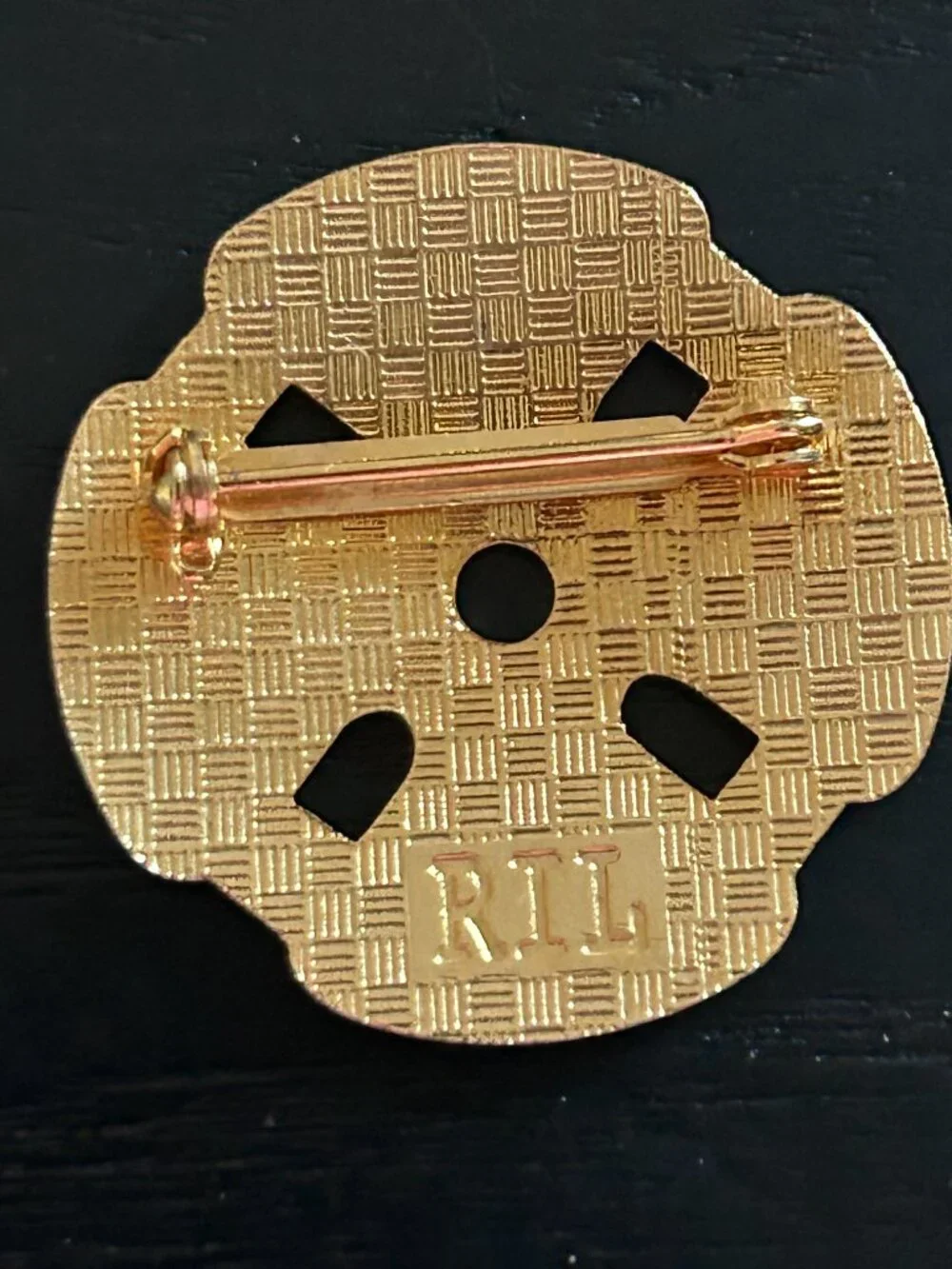 Vintage Reid’s Ireland Ltd RIL Gold Tone Enamel Celtic Trinity Knot Brooch Pin